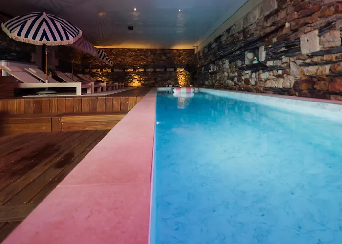 Casa Mila & Spa - Maison D\'Hotes Raffinee Vue Loire, Spa & Piscine